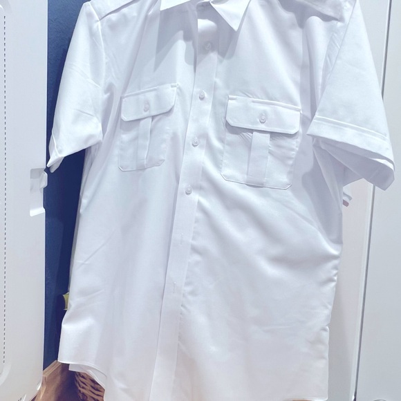 Two Crew Outfitters Cool Gold Oxford Fitted Pilot Shirt 17 S/S Tailored - Picture 5 of 5